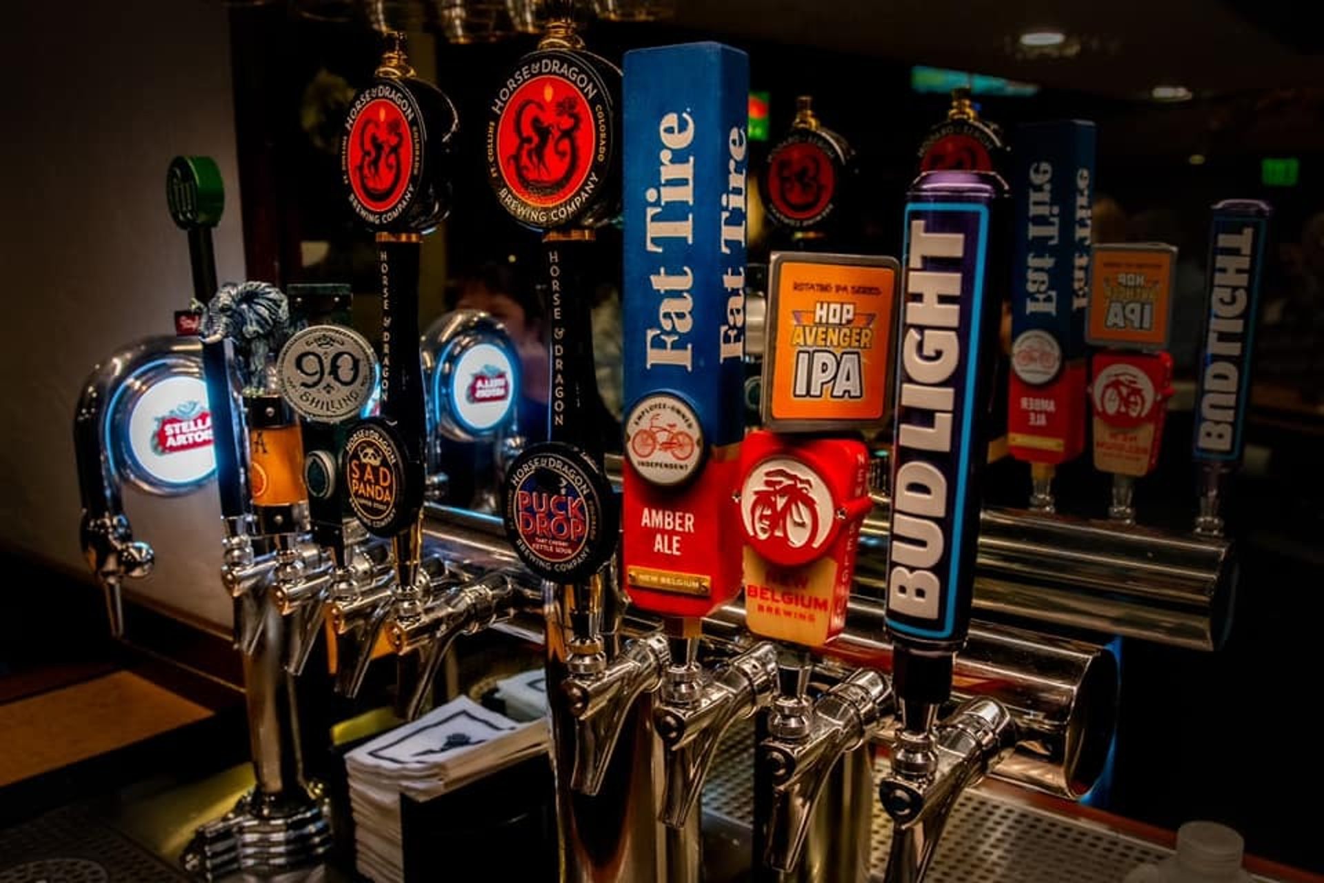 Full Service Bar & Happy Hour